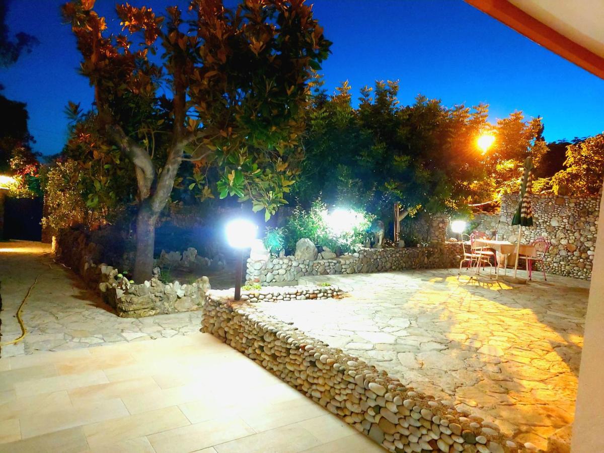 Villa Nadalina Sutomore Luaran gambar