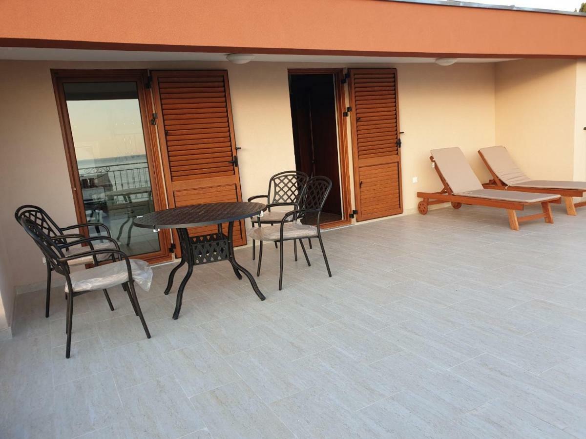 Villa Nadalina Sutomore Luaran gambar